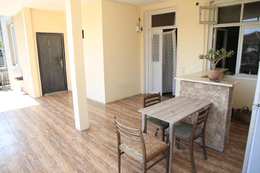 Guest House Ebralidze Mtskheta Exterior photo