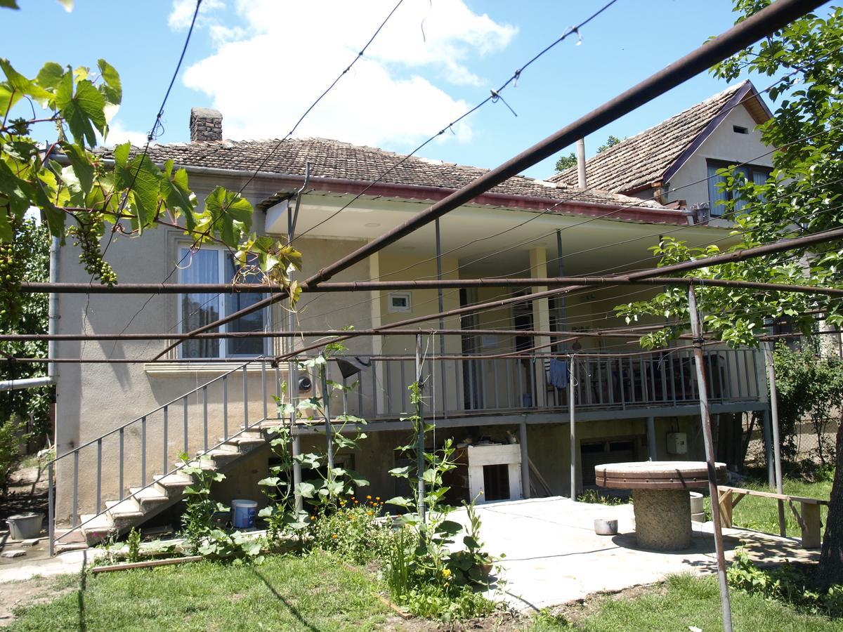 Guest House Ebralidze Mtskheta Exterior photo